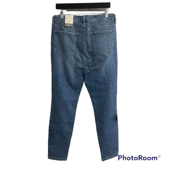 NWT Style & Co Ladies Jeans Lourdes Size 12 - Picture 3 of 9